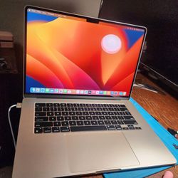 Apple MacBook Air 15'' 256GB SSD Apple M2 Laptop