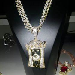 Chain With Pendant 14k Gold Plated Doesn't Loses Color 