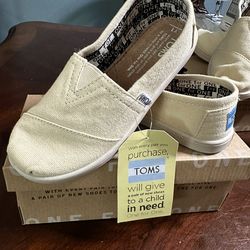TOMS