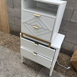 Bedroom Drawers with Outlets