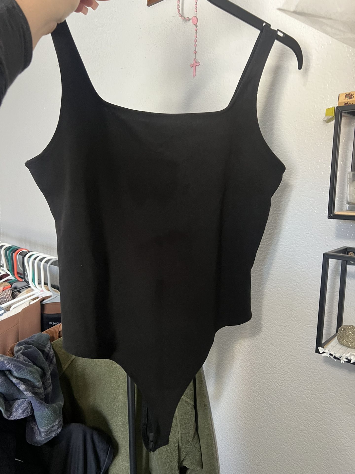 New York And Company Sleeveless Bodysuit 