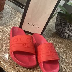 GG SANDALS 10