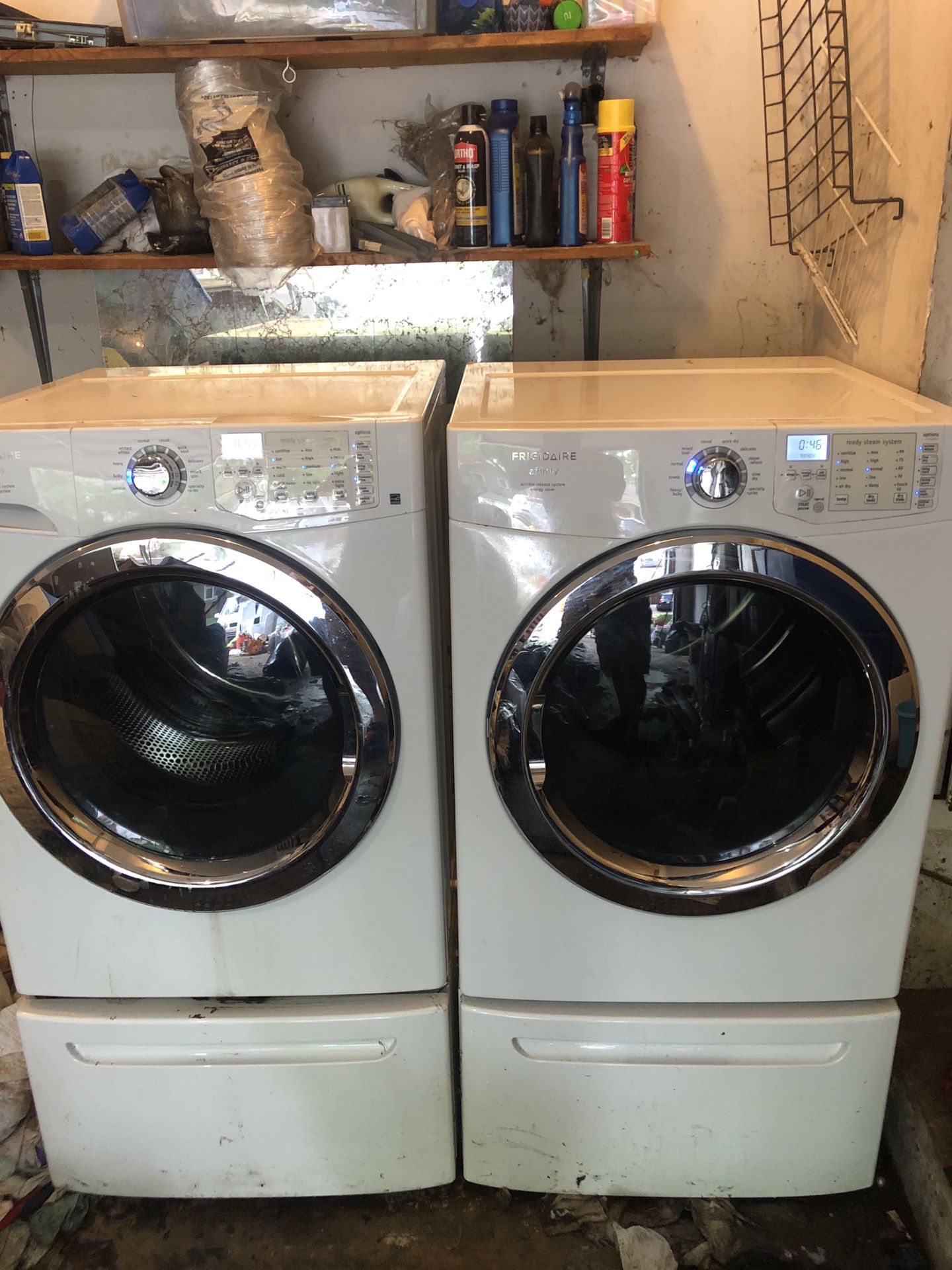 Frigidaire Affinity Washer & Dryer