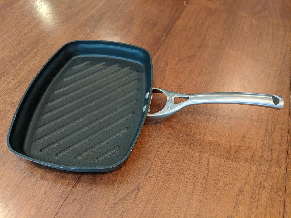 Nordic Ware Non-Stick Scone Pan for Sale in Brentwood, CA - OfferUp