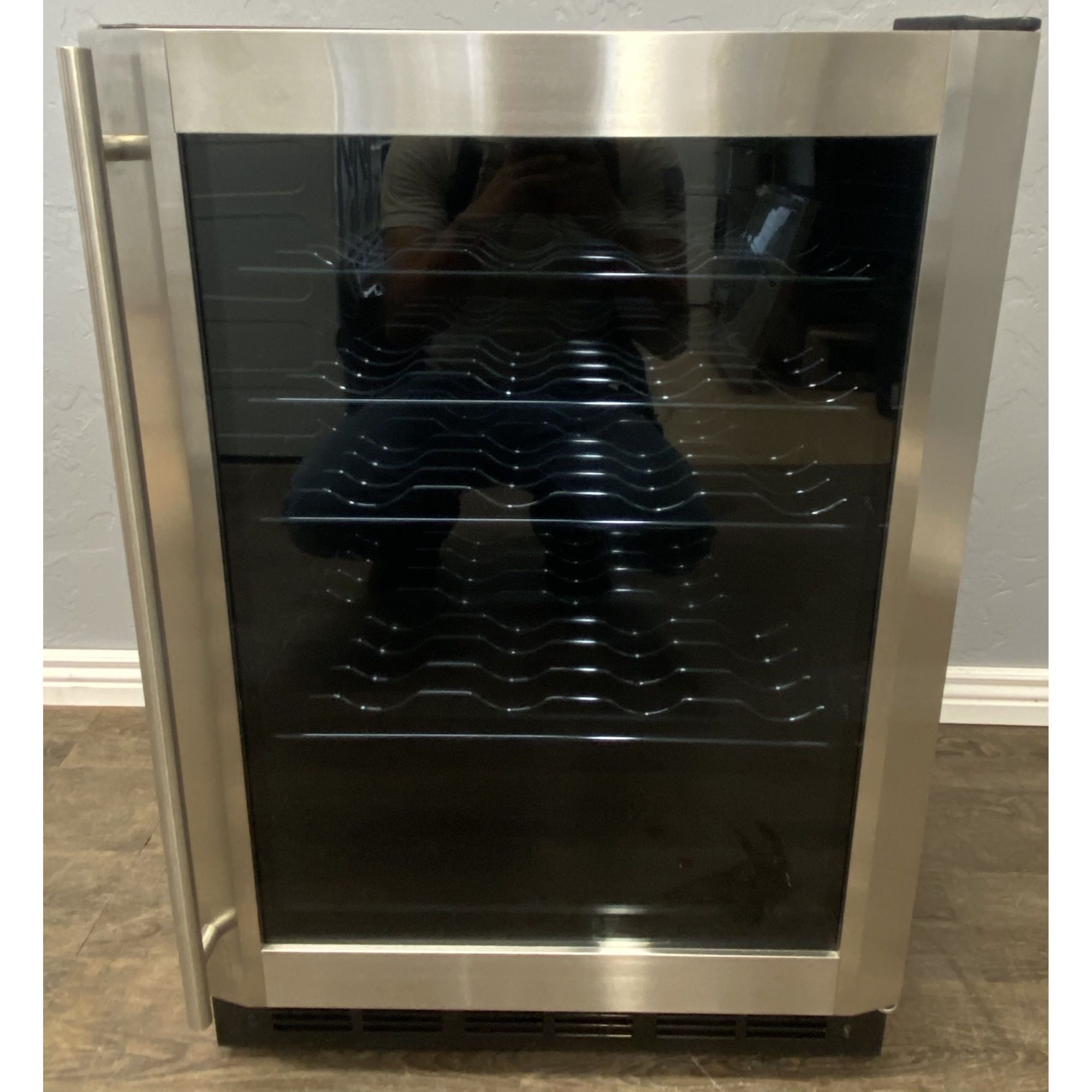 Vissani 50 Bottle Wine & Beverage Cooler MCWC50DST