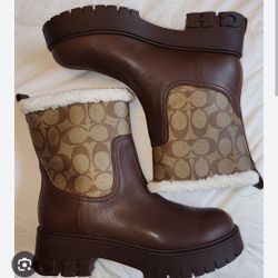 Coach BOOTS