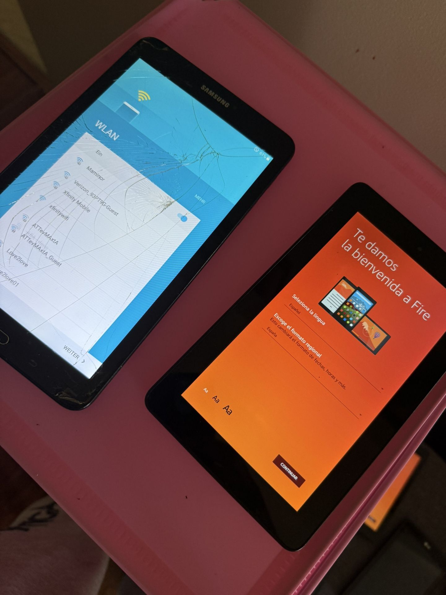 Apple iPad And Assorted Tablets For Sale. Please see pics for further details. Mostly for parts. Though I believe most of them are in working conditi