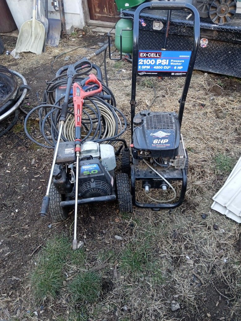 2 Pressure Washers With Everything