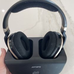 TV Headset - Great Condition 