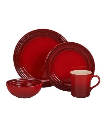 BRAND NEW Le Creuset dishes