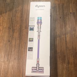 Brand New Dyson Gen 5 Detect Vacuum