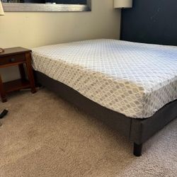 Queen Bed Frame Wjth Free Matress