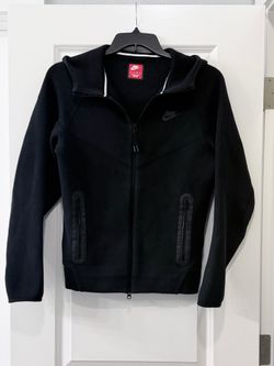 NIKE Tech Hoodie