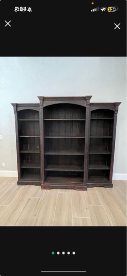 Custom book shelf