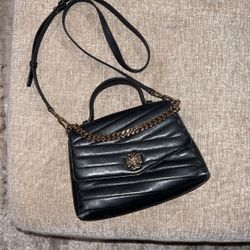 Tory Burch Authentic black Leather Purse