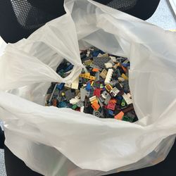 Lego Tons of Lego Pieces