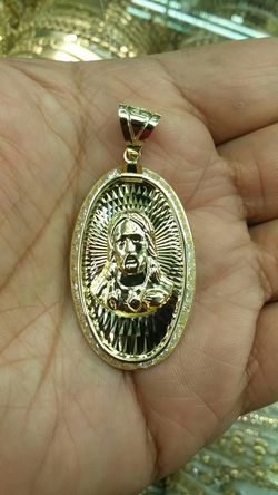 14K GOLD Charm 5 grams