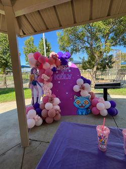 Balloon garland