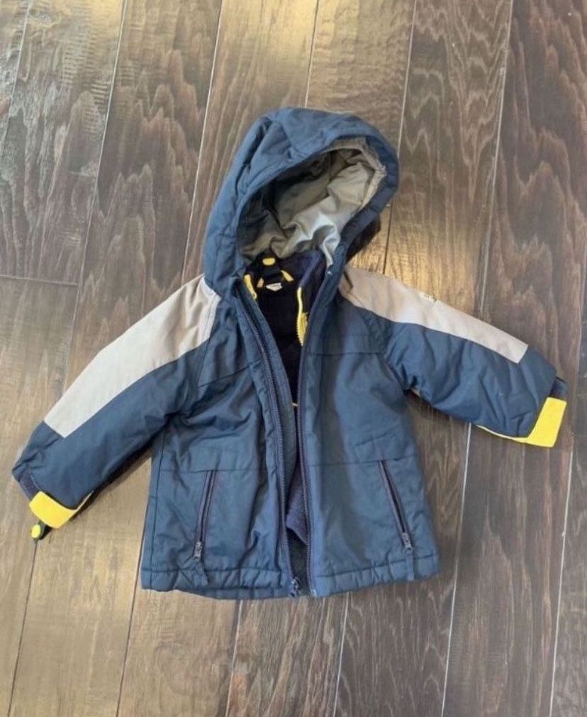 Jacket (3in 1) $8 Size 12-18months