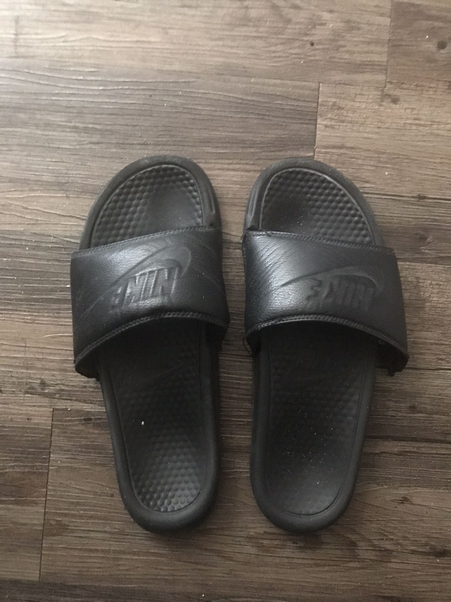 Nike Slides 