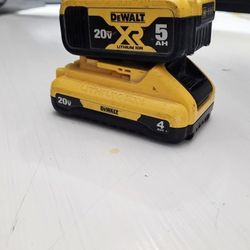 Dewalt batterys 5ah and 4ah perfect condiccion 