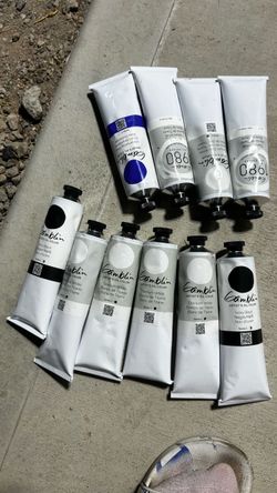 Brand new gamblin big tubes of oil paint