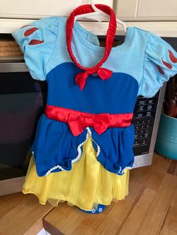 Snow White Baby: Toddler items… Read Description
