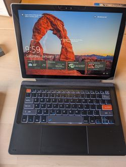 Microsoft Surface Pro 4 Tablet Bundle