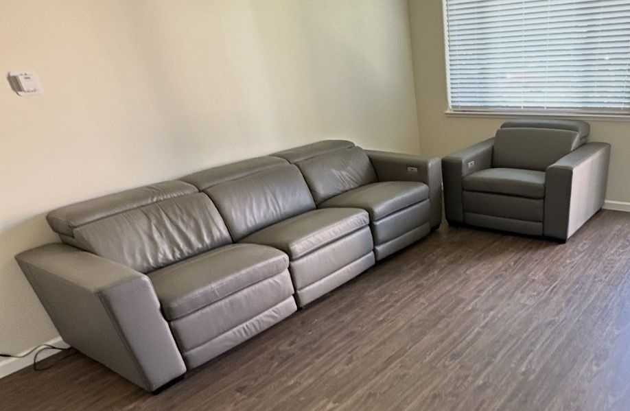 Power Sofa/recliner
