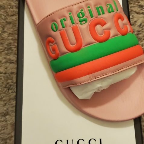 Louis Vuitton Slides for Sale in Pompano Beach, FL - OfferUp