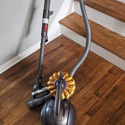 Dyson DC39