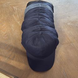 I Have 24 Hats Or Different Colors For $85. You Can See The Pictures.🧢🧢🧢🧢