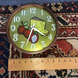 Vintage Round Clock 