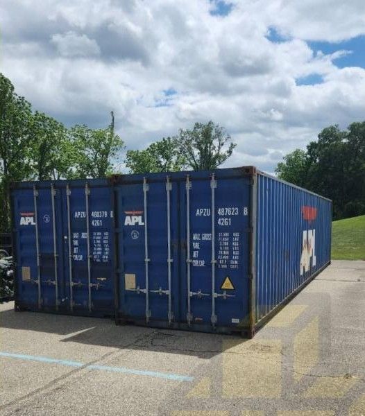 Affordable Storage Containers Available | 20ft & 40ft Shipping Containers | Custom quote by zip code