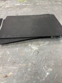 Thick gym mats 3/4”