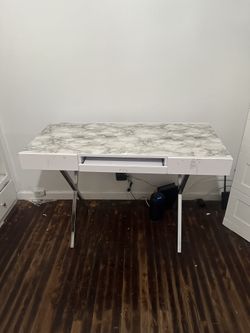 IKEA White Desk 