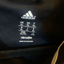 Adidas Sweater
