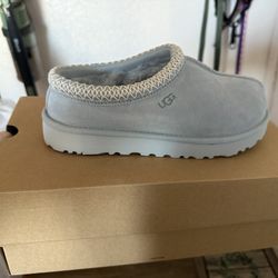 Uggs Brand New 
