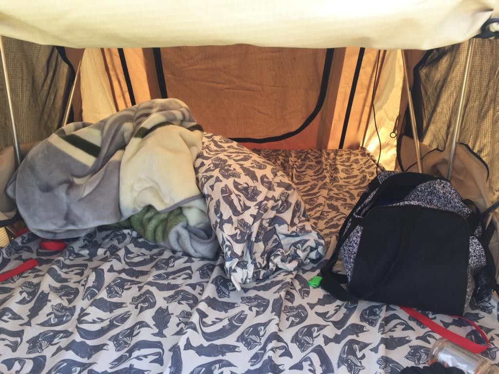 smittybilt overlander tent and jk 2dr rack system