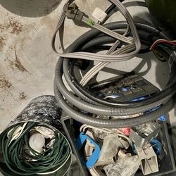 Assorted Electrical Items
