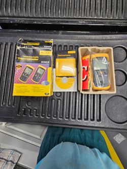 Fluke, 51/52 II thermo coupler thermometer