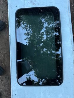 2011-2026 Dodge Durango Roof glass