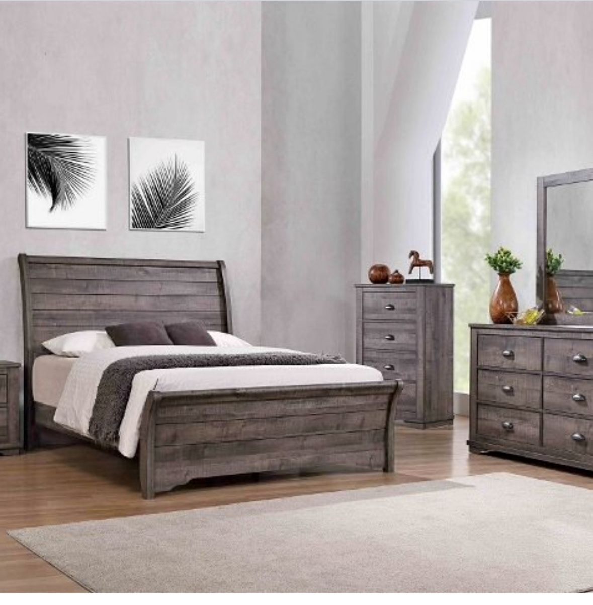 4- Pc Bedroom set Dresser,Mirror Nightstand (1) Queen size bed frame Not including Mattress and Box Sp