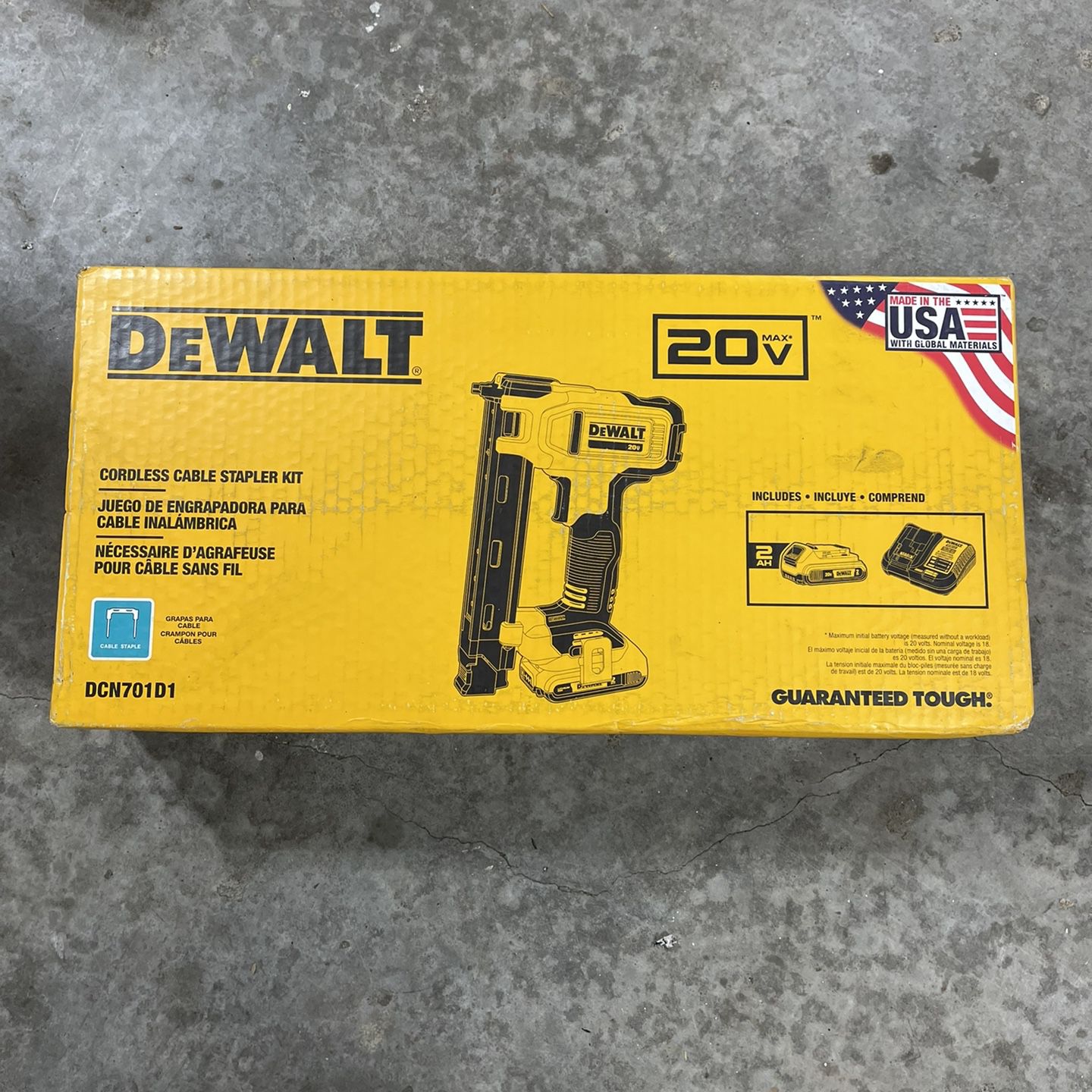 DEWALT 20-Volt MAX Lithium-Ion Cordless Cable Stapler with 2.0 Ah Battery,  Charger and Bag for Sale in Kent, WA OfferUp