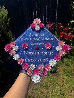 Graduation Cap # 2 Flowers