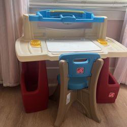 Step 2 Children’s Desk