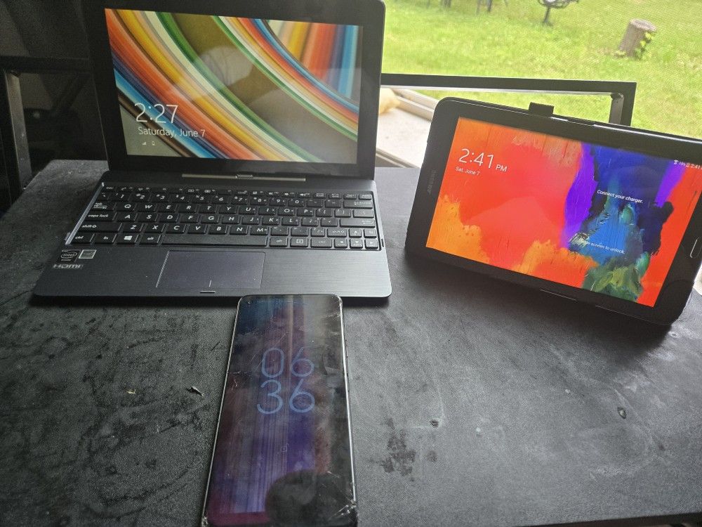 Lot: Moto G Stylus (Needs Repair), Samsung Tab Pro 8.4, ASUS Transformer Book T100TA – Read