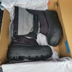 Kid's Columbia Water Proof Boots (Size 13)