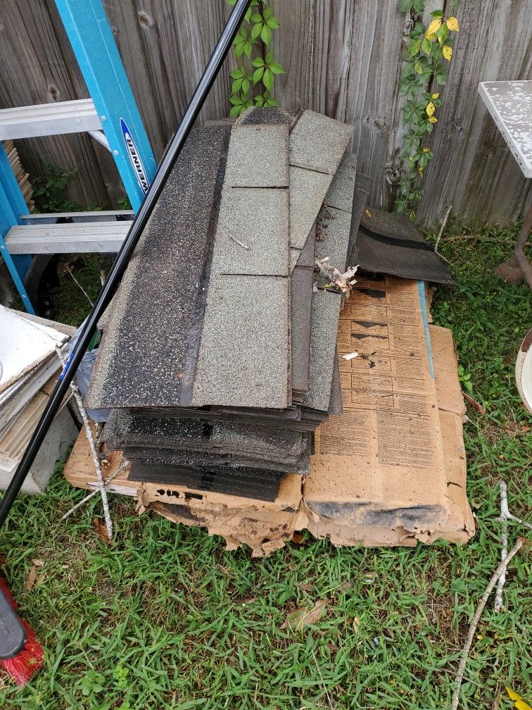 Roof Shingles!!! Free!! Need To Be Picked Up Today