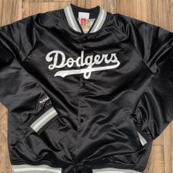 New men’s size large Mitchell & ness LA Dodgers satin jacket 